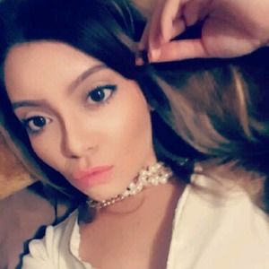 Meet your Posher, Adilene